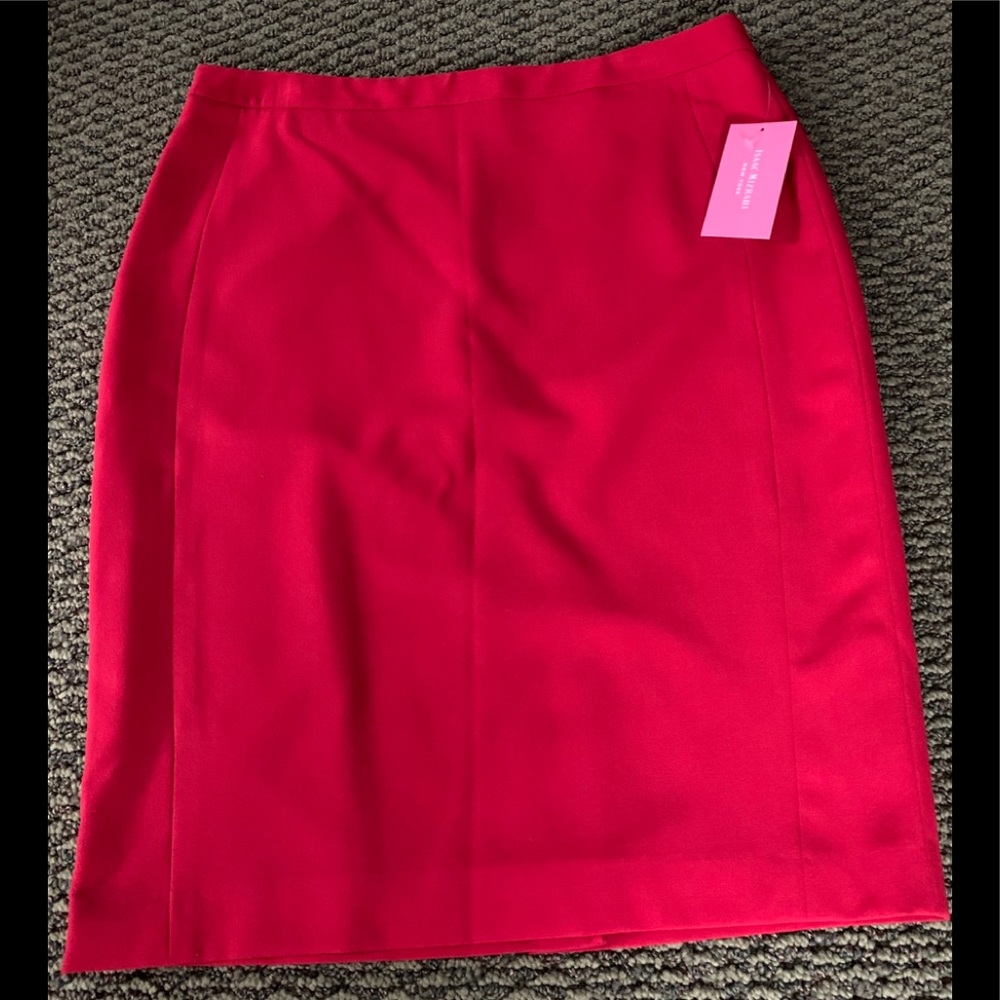 NWT - Isaac Mizrahi Red Pencil Skirt (Size 12)